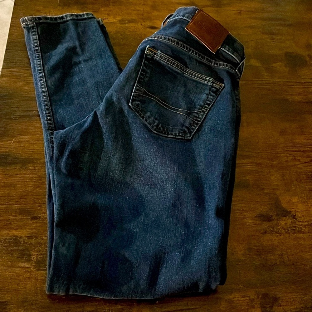Hollister Mens Taper Epic Flex Jeans Size 30”X 34”